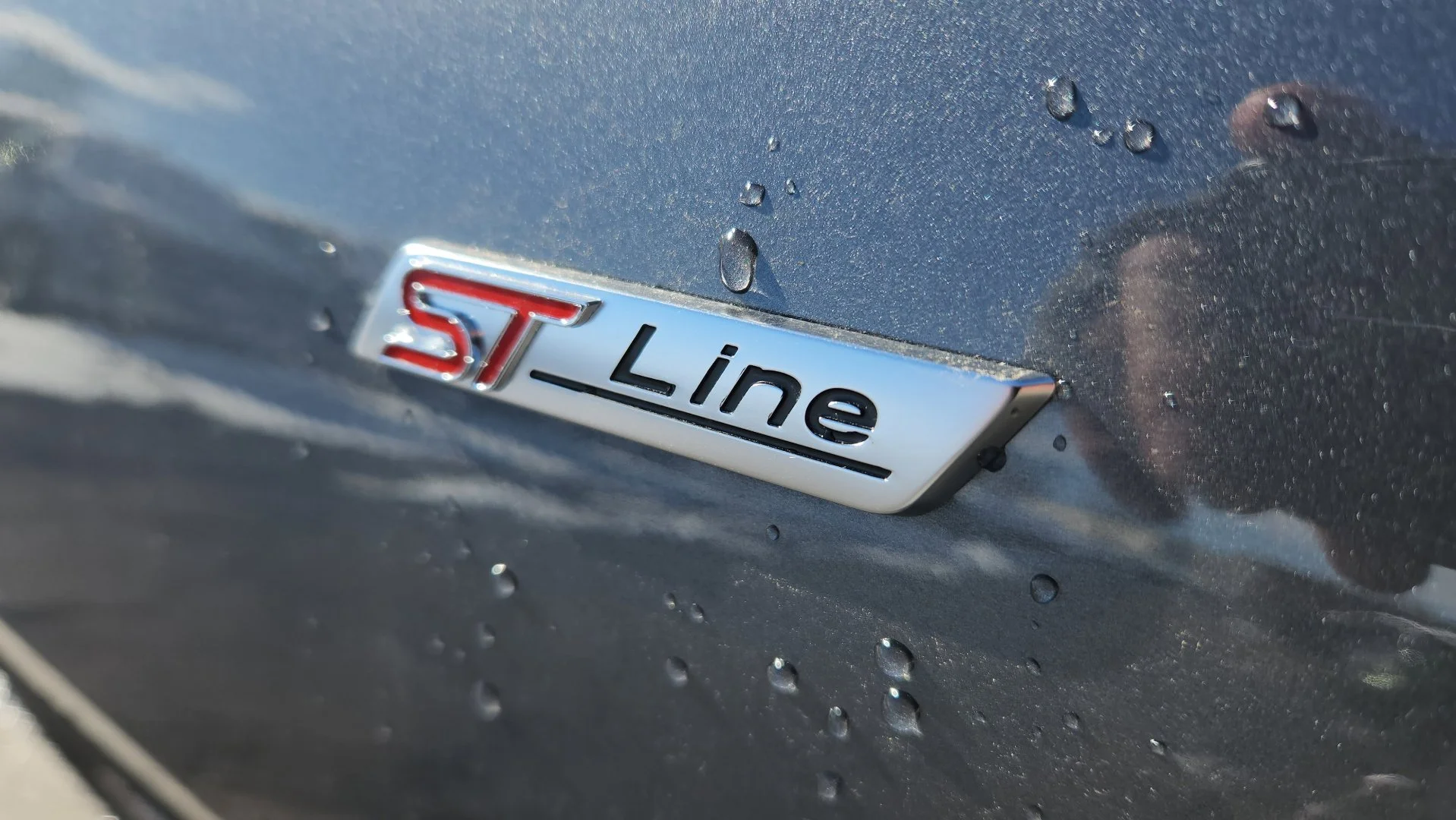 New 2026 Carbonized Gray Metallic Ford ST-Line image 20