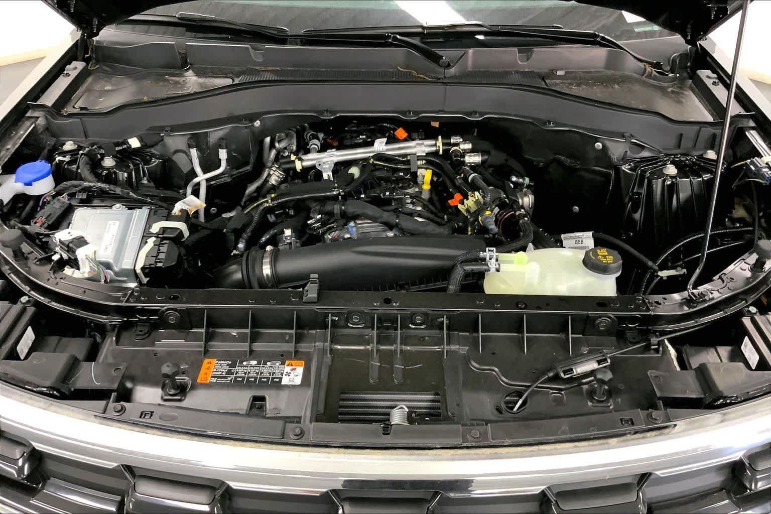 New 2026 Carbonized Gray Metallic Ford Active image 15