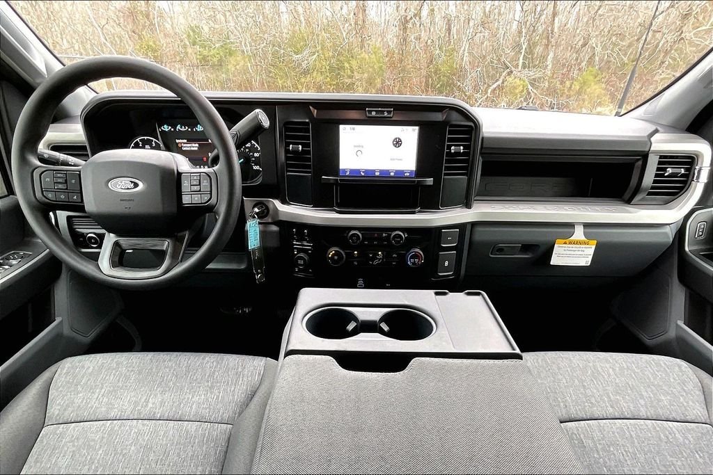 New 2026 Ford Super Duty F-250 XL 4D Crew Cab