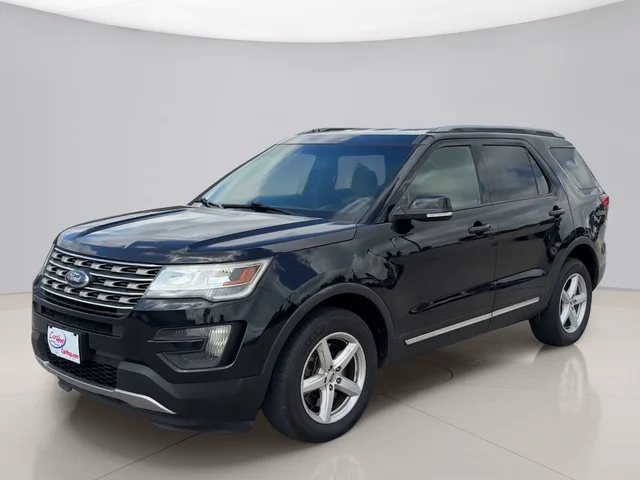 Pre-Owned 2016 Ford Explorer XLT