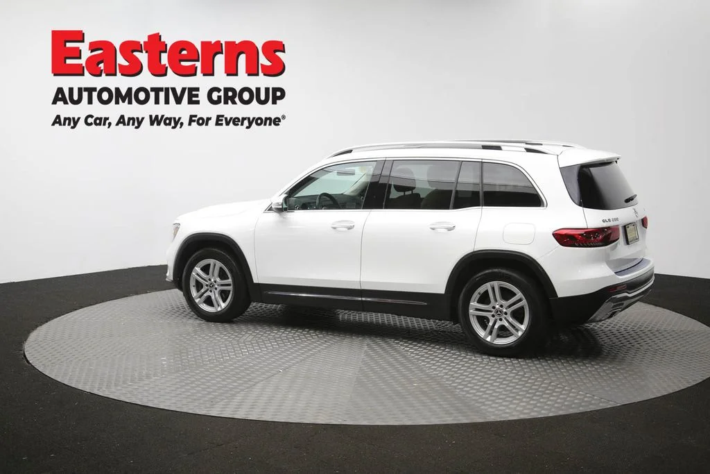 Used 2021 White Mercedes-Benz GLB 250 image 66
