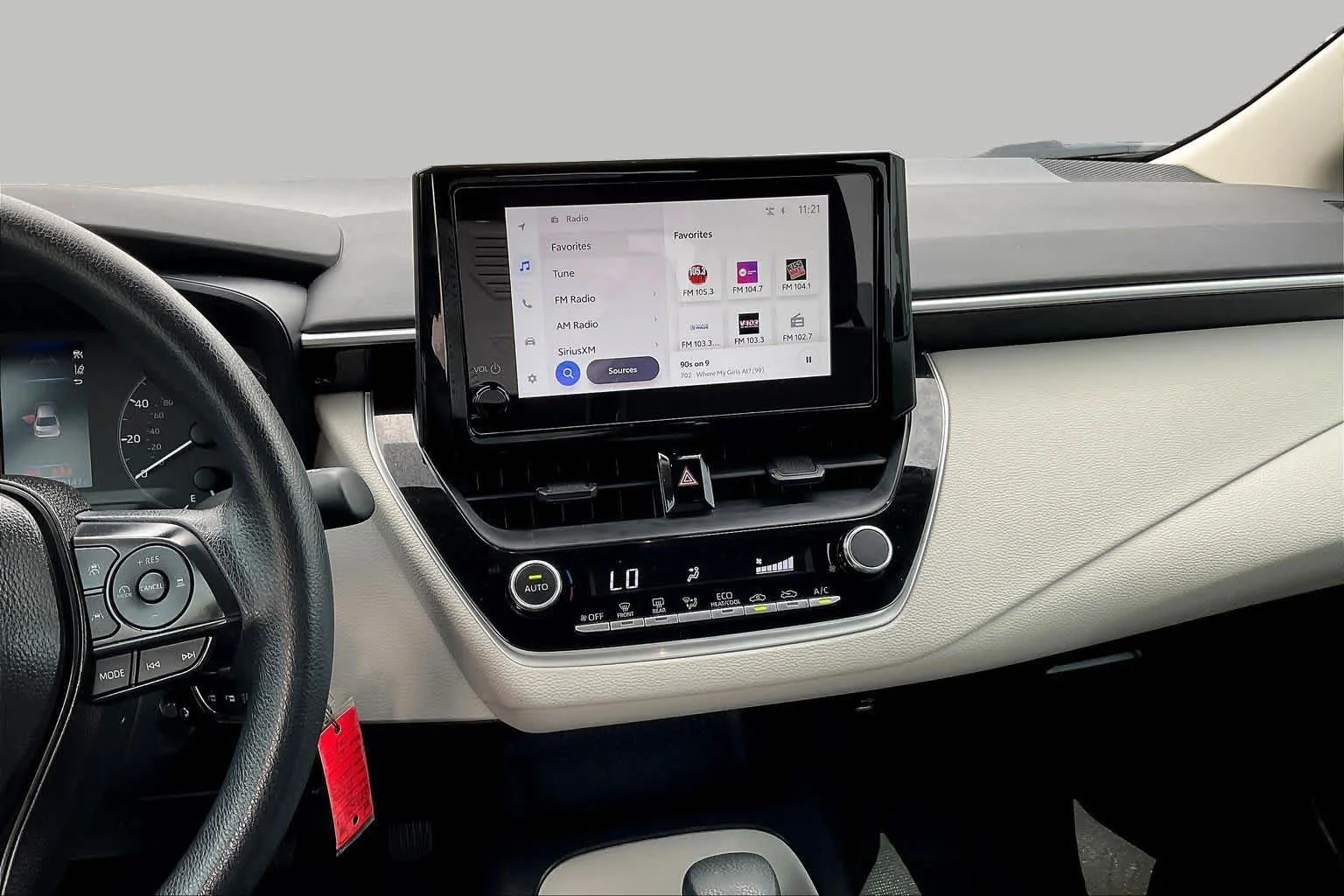 Certified Used 2025 Ice Cap Toyota LE image 7