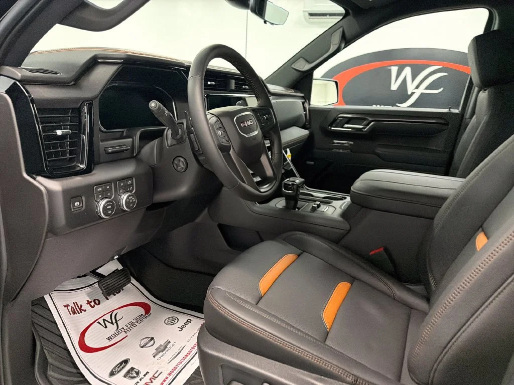 New 2026 Onyx Black GMC AT4 image 11