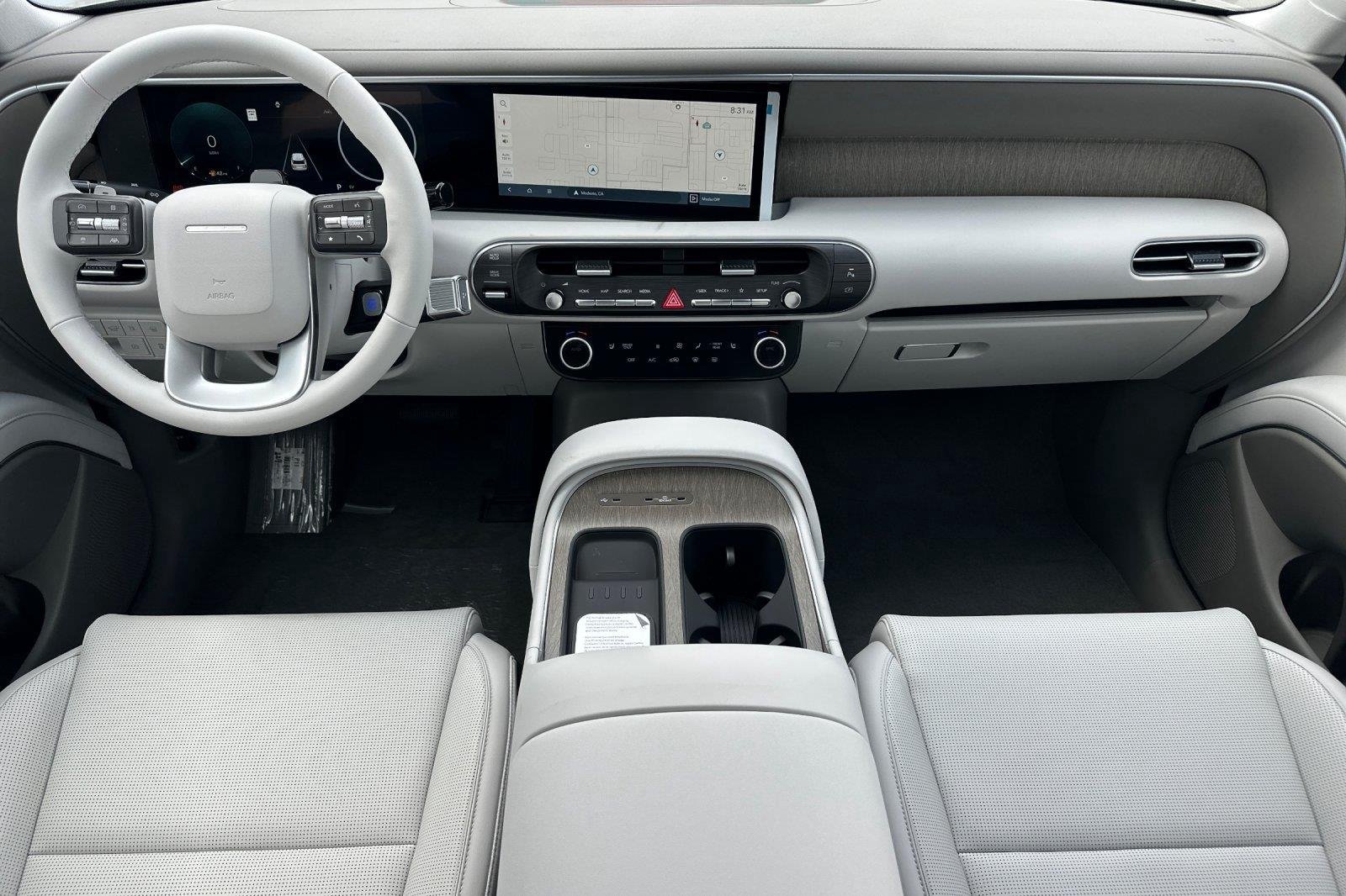 New 2027 Shimmering Silver Hyundai Blue SEL 7P image 13