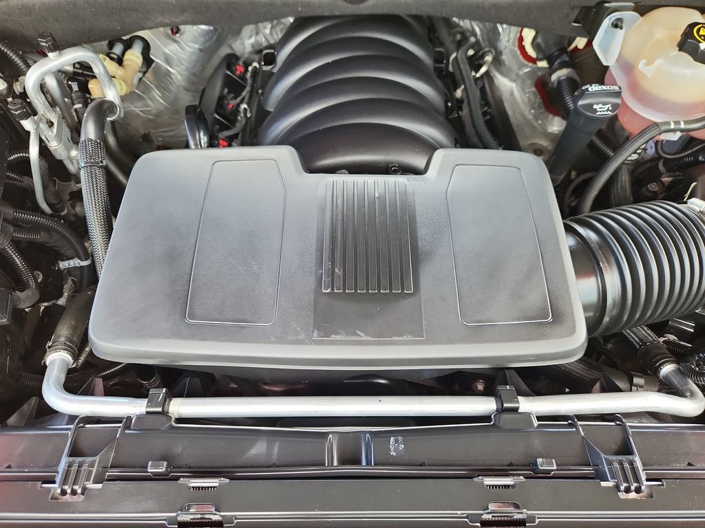 Used 2023 VOLCANIC RED TINTCOAT GMC AT4 image 15