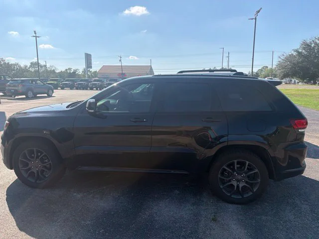 Used 2020 Black Jeep Overland image 5