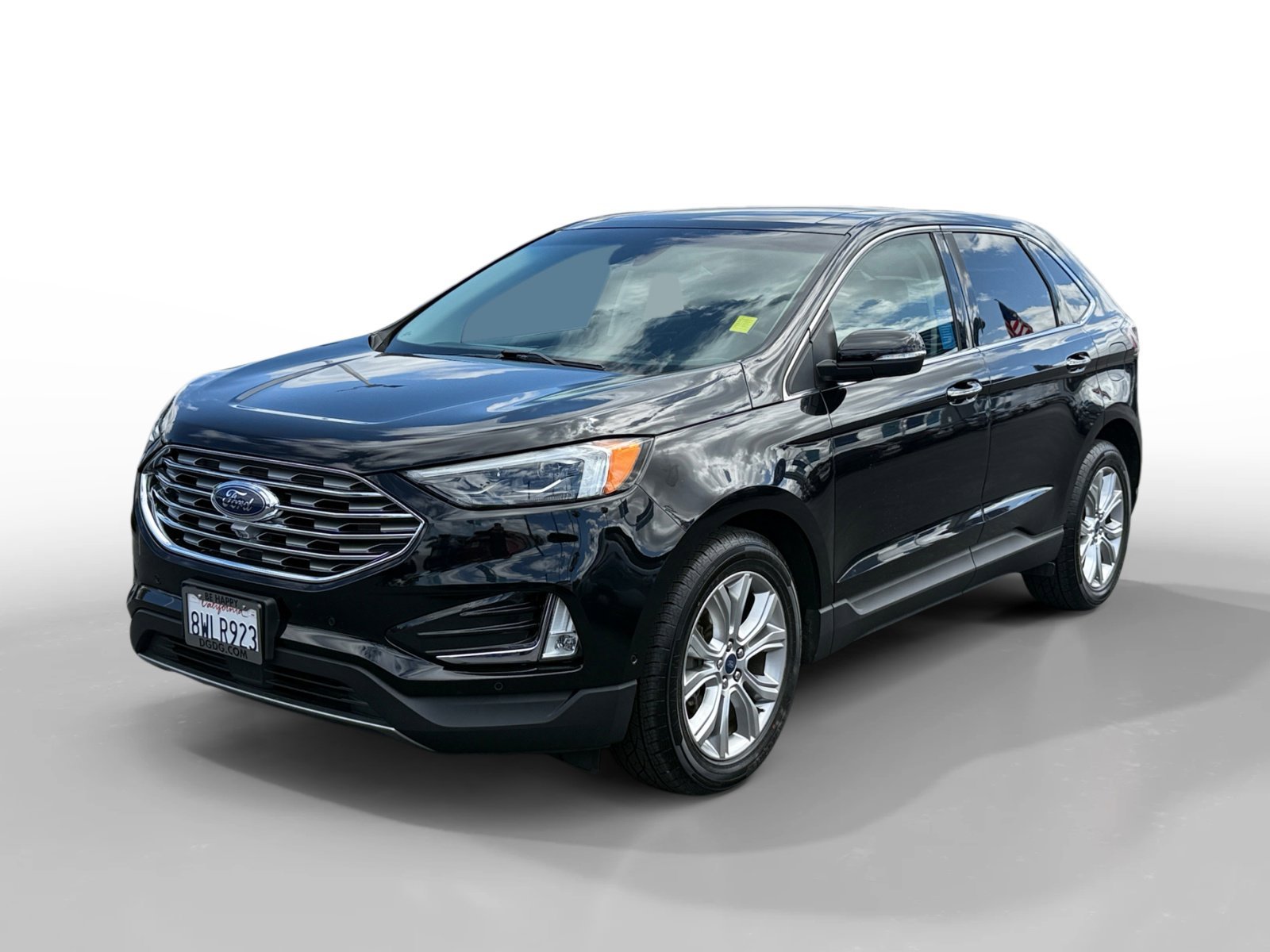 2020 Ford Edge Titanium's photo