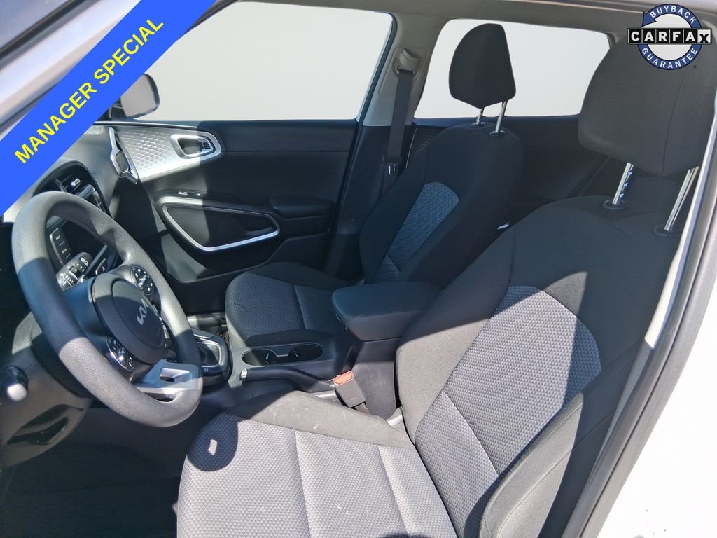 Used 2024 White Kia LX image 9