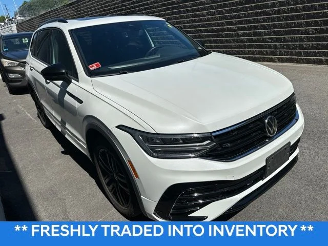 2022 Volkswagen Tiguan 2.0T SE R-Line Black
