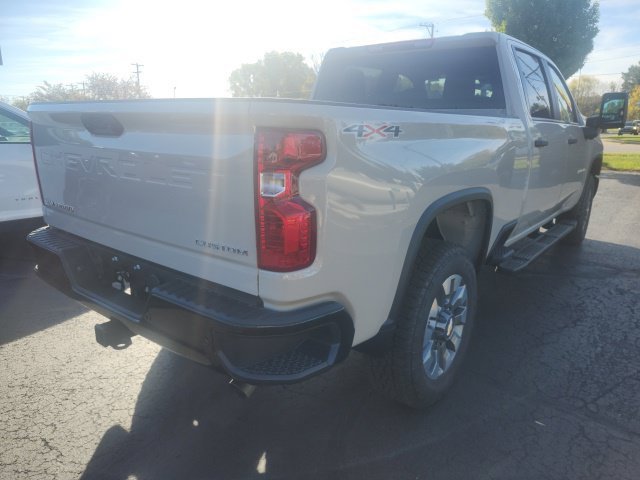 2026 Chevrolet Silverado 2500 HD Custom - Photo 6
