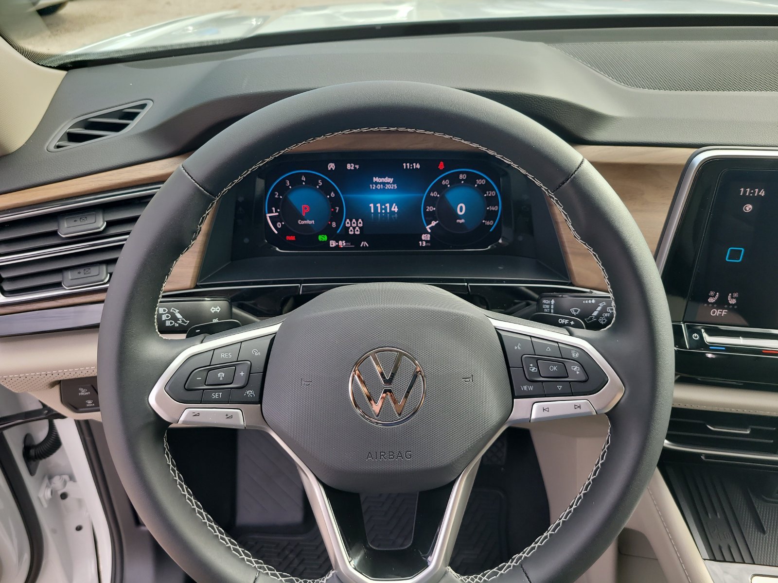 2026 Volkswagen Atlas SE w/Tech - Photo 29