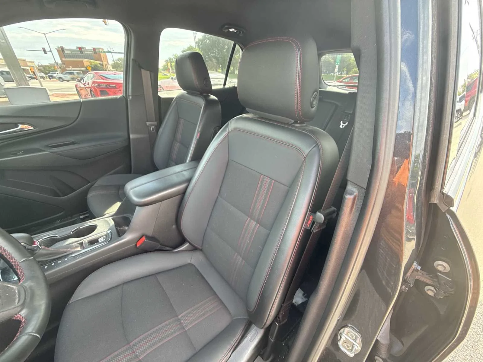 2023 Chevrolet Equinox RS - Photo 13
