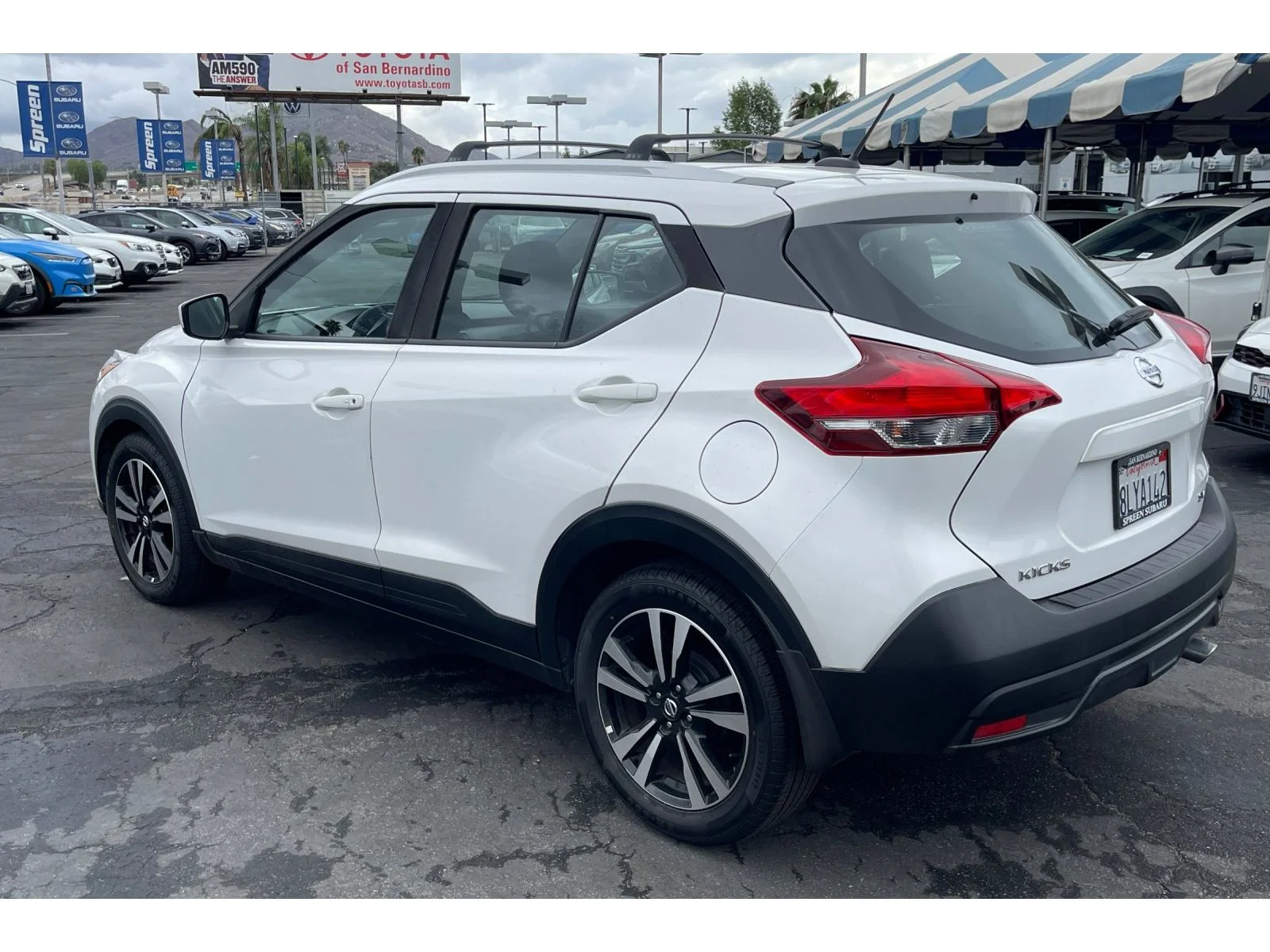 Used 2019 Aspen White Tricoat Nissan SV image 3
