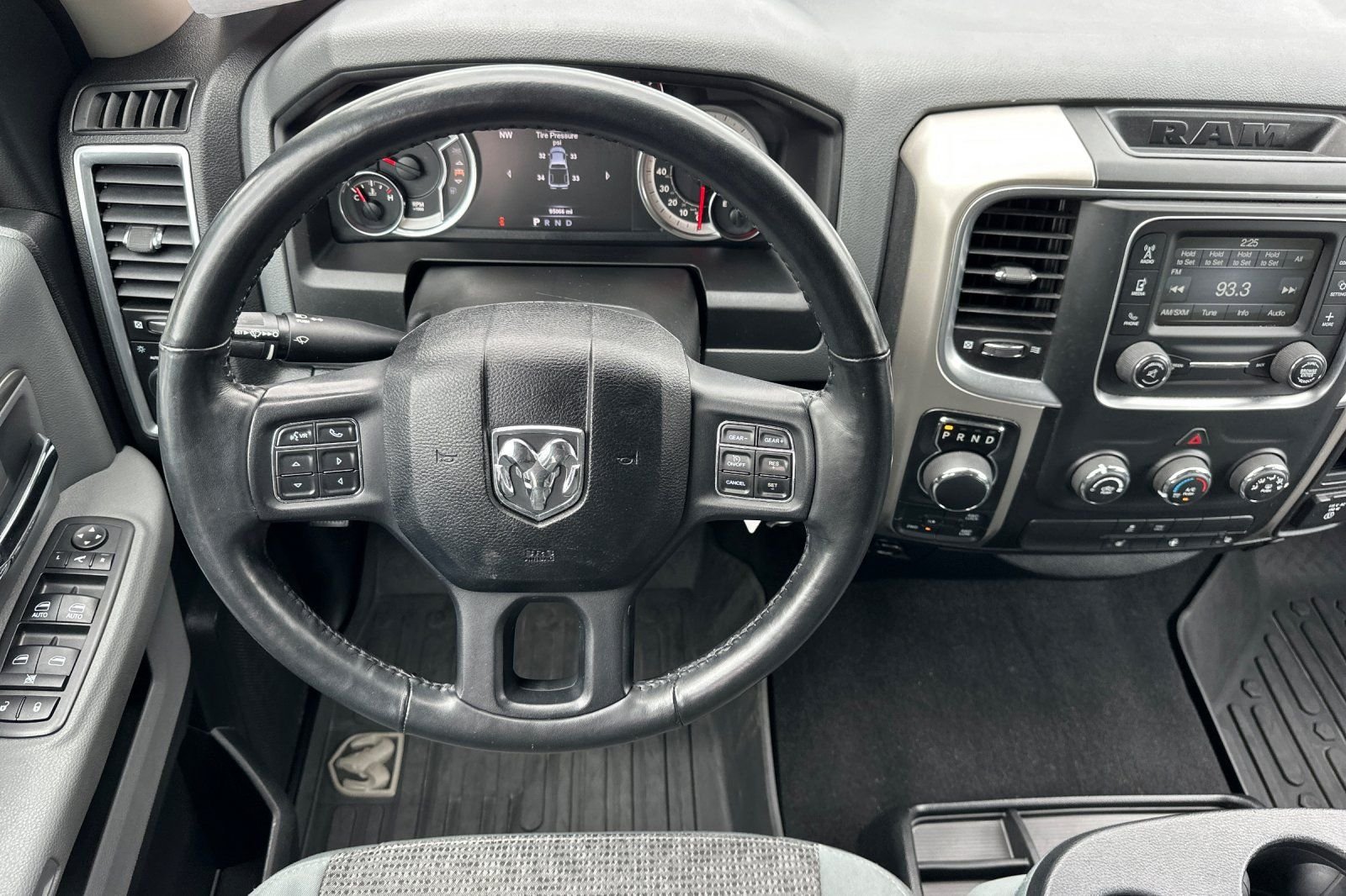 Used 2018 White Ram SLT image 16
