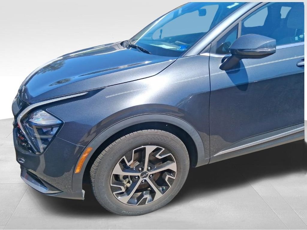 Certified Used 2023 Gray Kia EX image 17