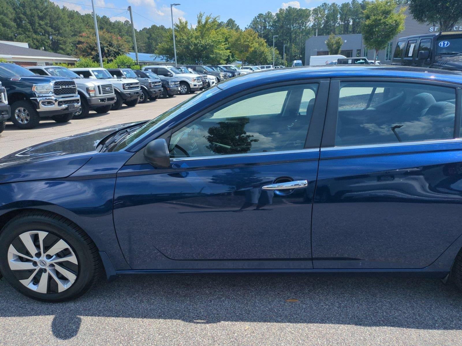 Used 2024 Deep Blue Pearl Nissan 2.5 S image 15