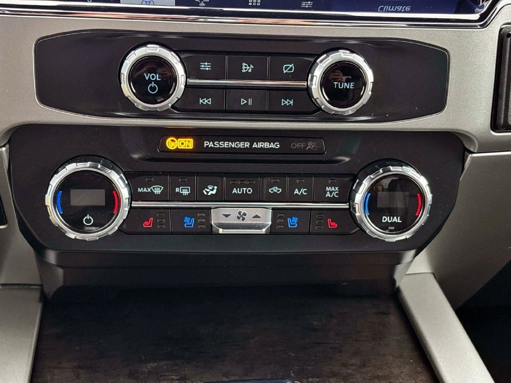 Used 2022 Red Ford Lariat image 25
