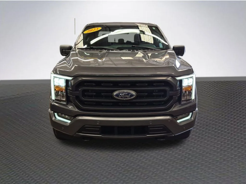 Certified Used 2023 Gray Metallic Ford XLT image 3