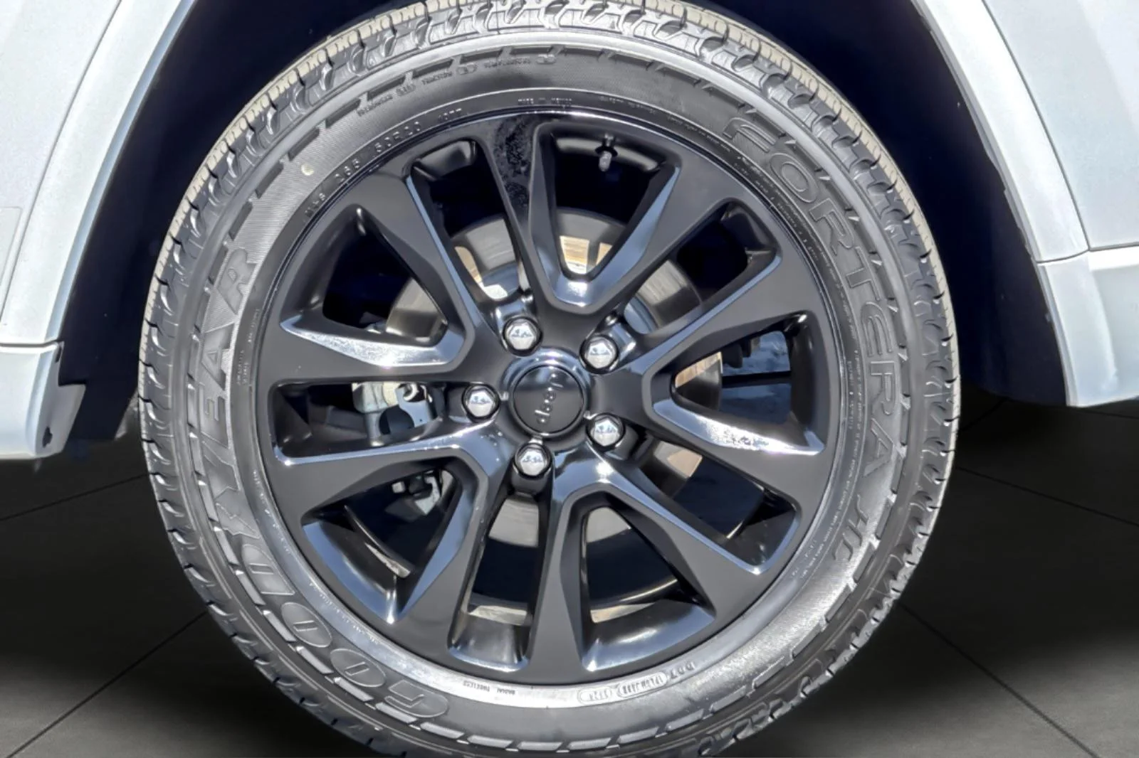 Used 2020 WHITE Jeep Altitude image 26