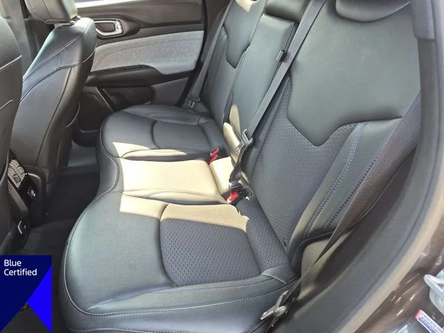 Used 2023 Gray Jeep Latitude image 29