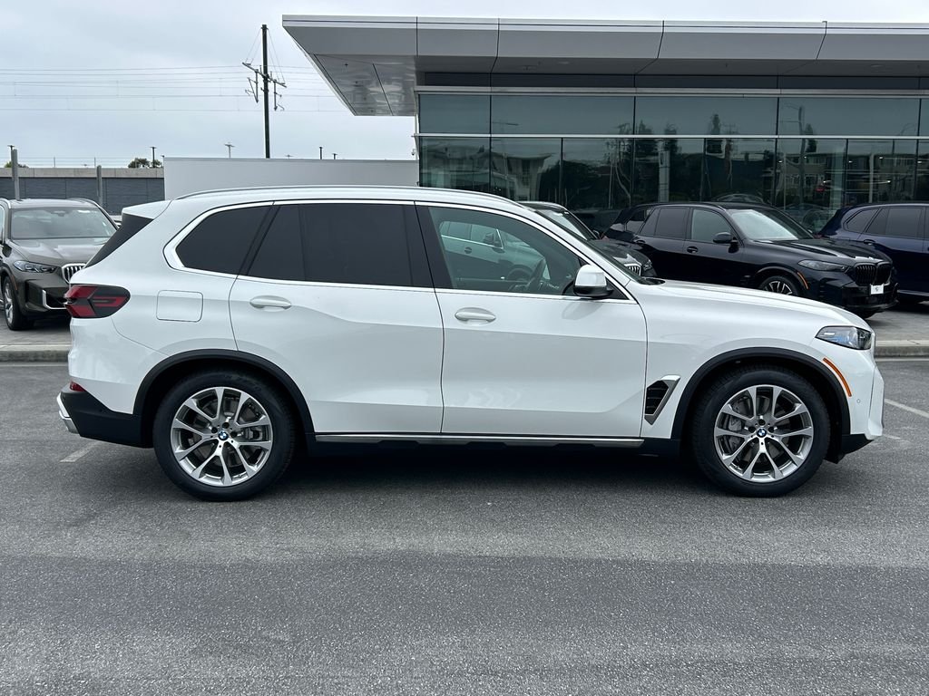 2026 BMW X5 50e - Photo 6