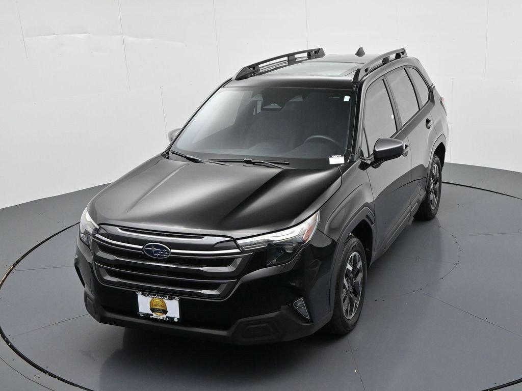 Used 2025 Crystal Black Silica Subaru Premium image 15