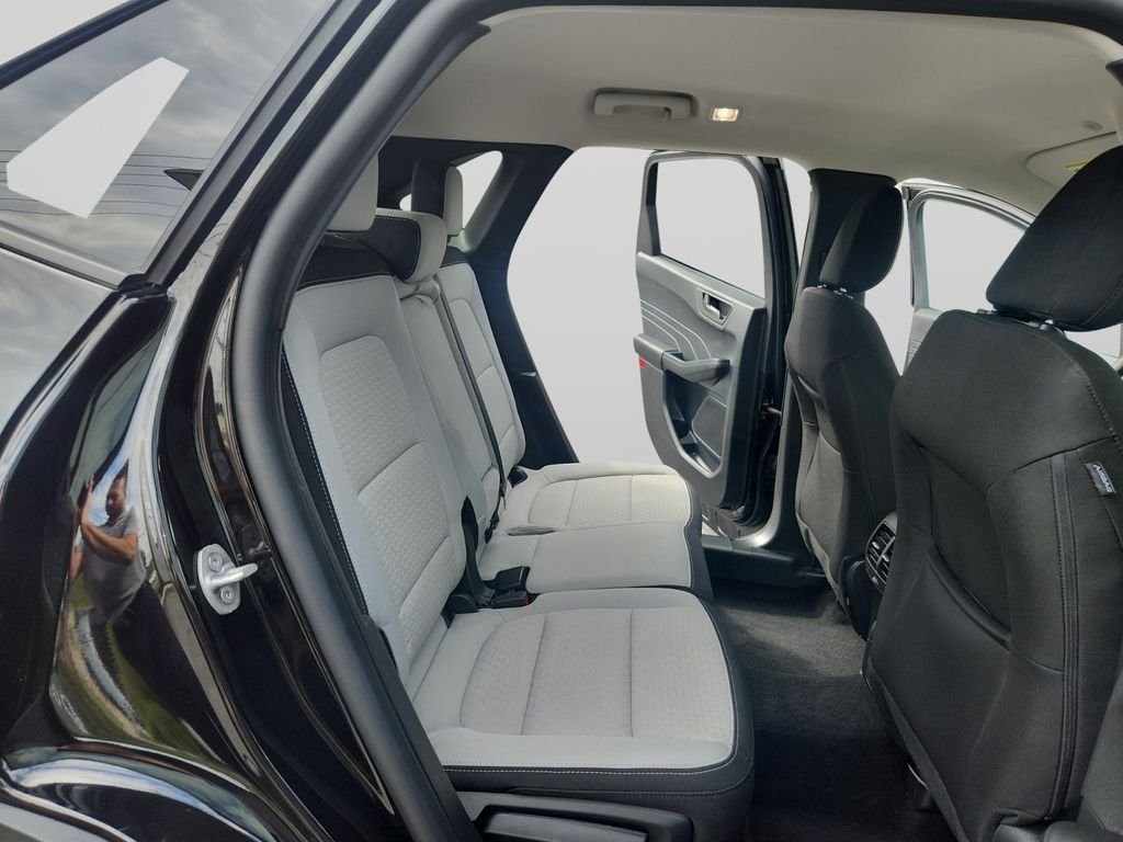 Used 2024 Black Ford Active image 18