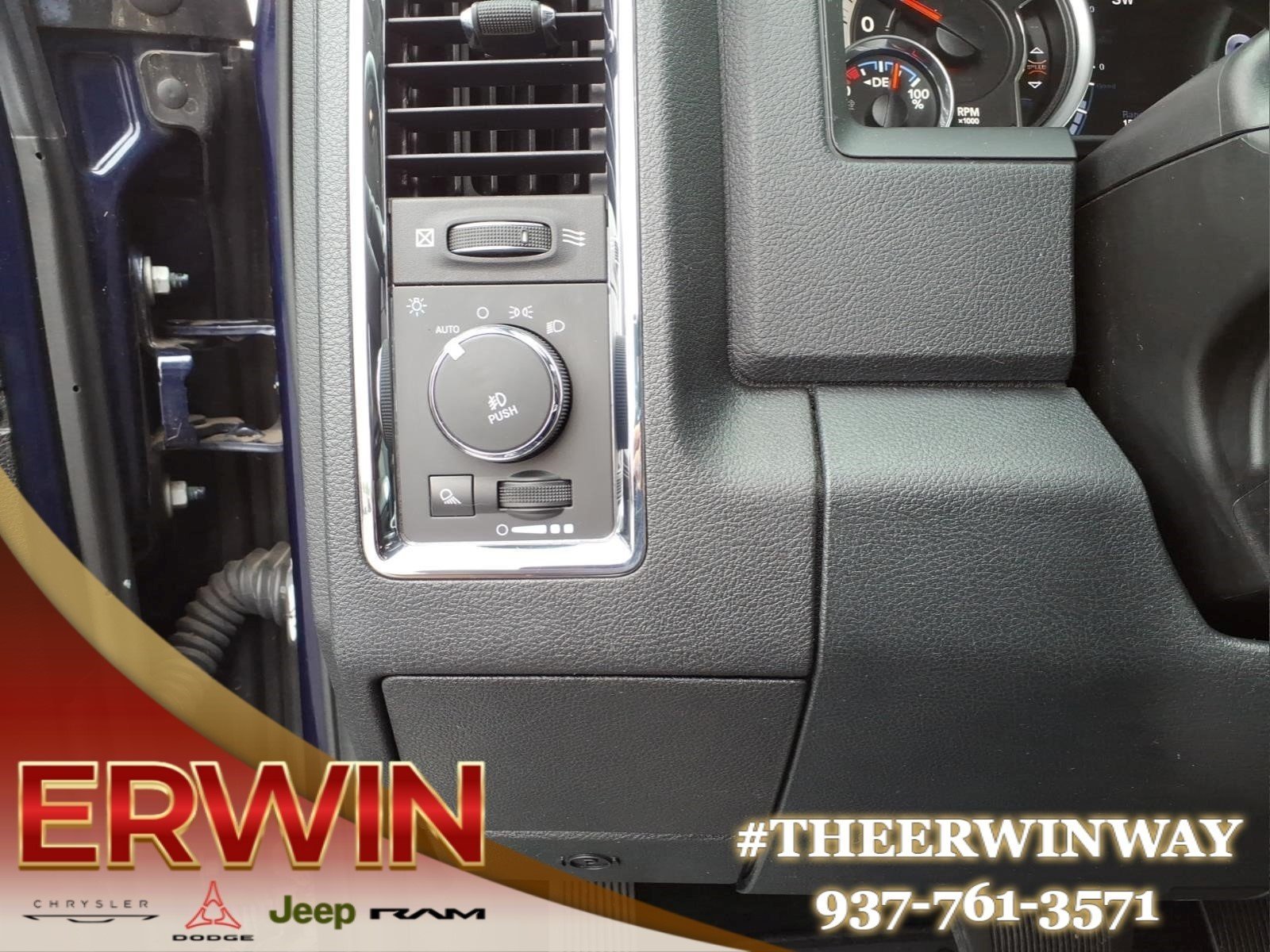 Used 2016 Blue Streak Pearl Coat RAM Laramie image 15
