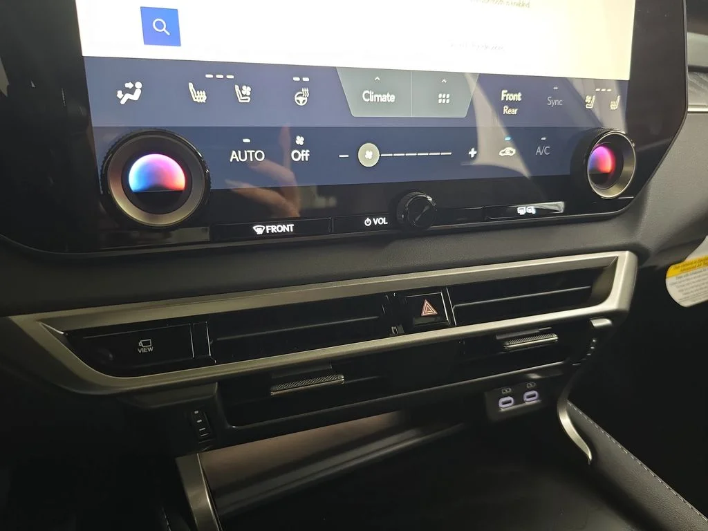 New 2026 Iridium Lexus PREMIUM image 22