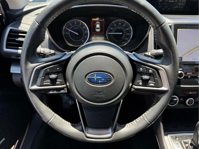 Used 2018 Blue Subaru 2.0i Limited image 19