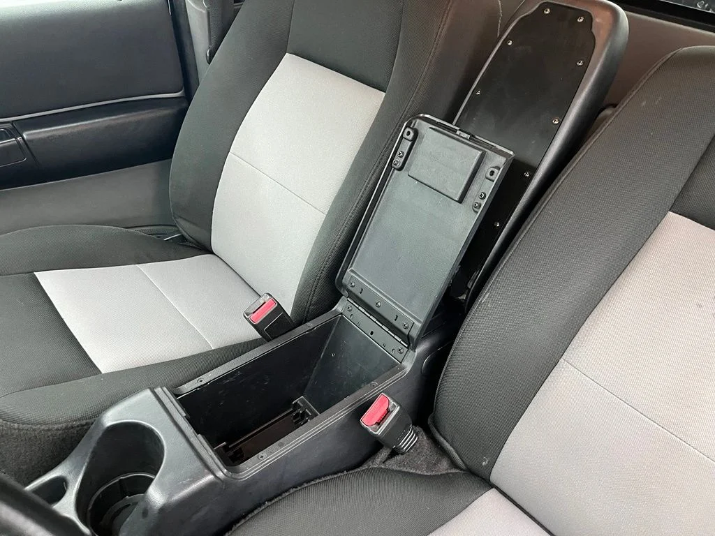 Used 2010  Ford XLT image 23
