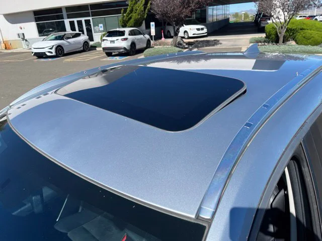 Used 2018 Sonic Silver Metallic Mazda Touring image 13