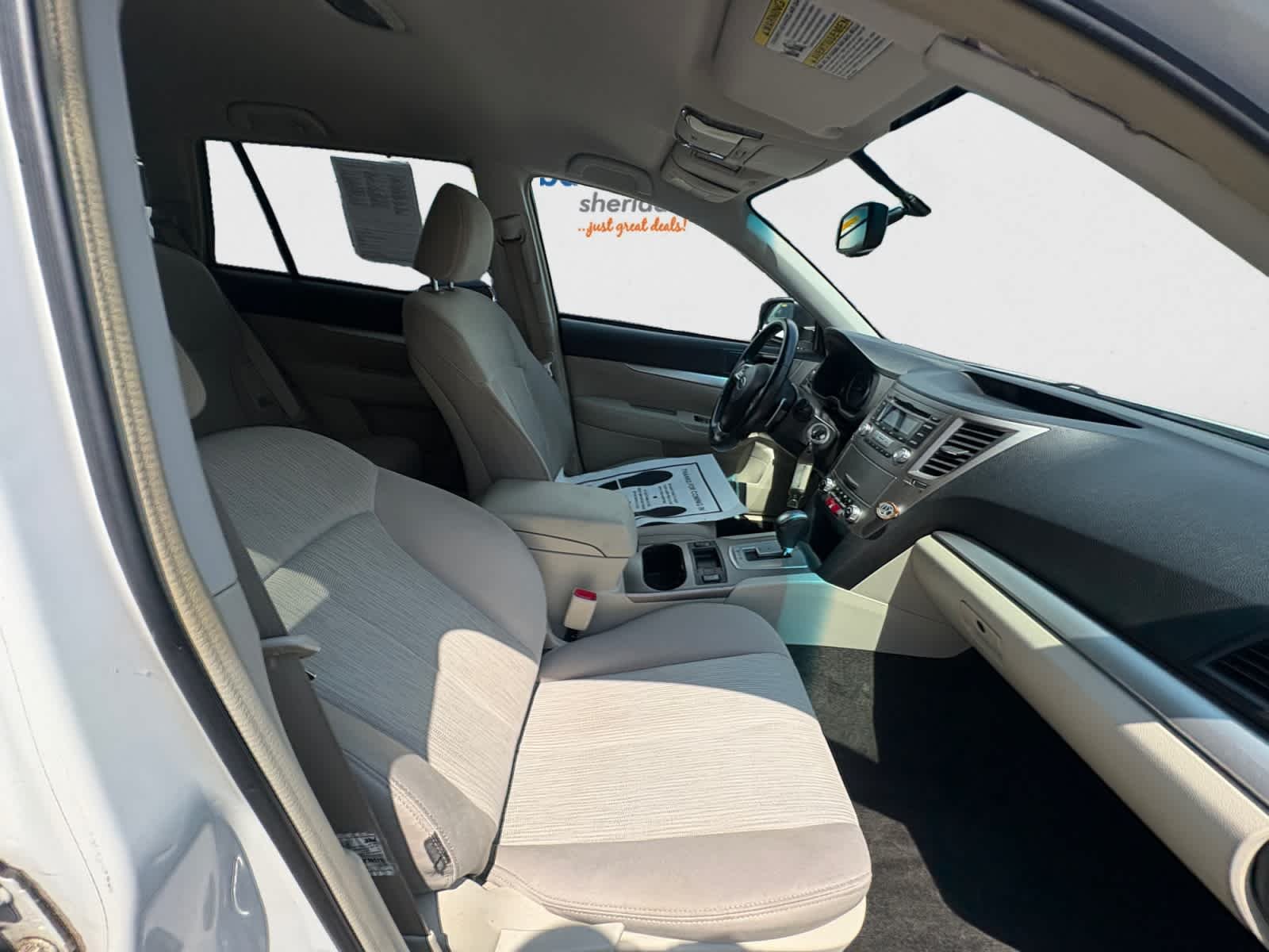 Used 2013 Satin White Pearl Subaru 2.5i Premium image 19