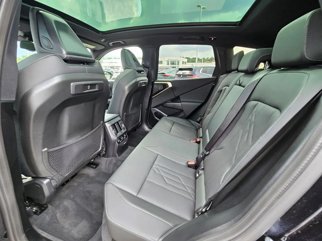 Used 2025 Black Sapphire Metallic BMW 30 xDrive image 17