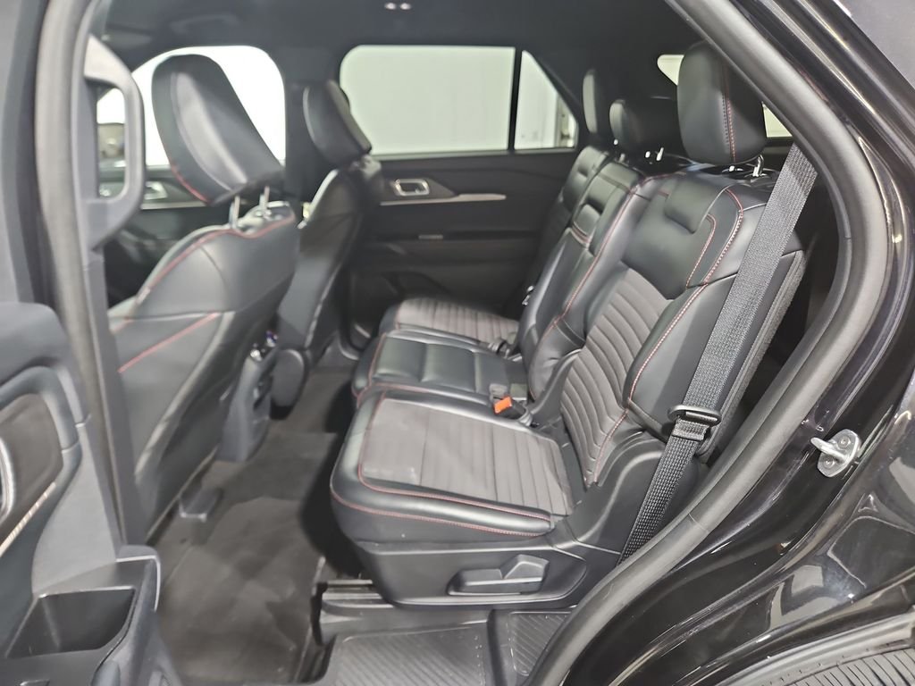 2025 Ford Explorer ST-LINE - Photo 25