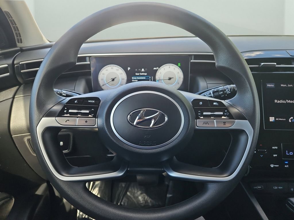 Used 2024 Black Hyundai SEL image 21