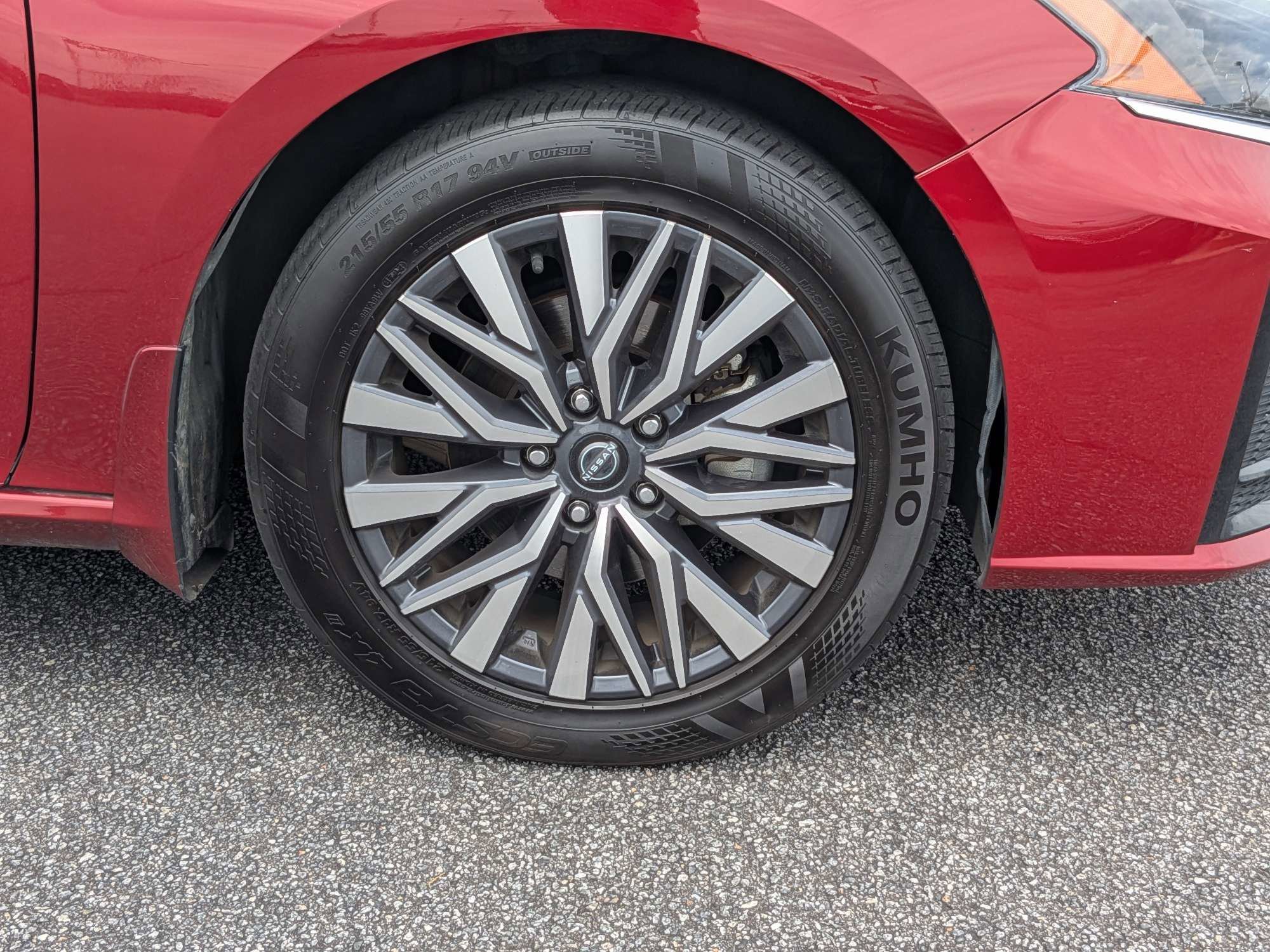 Used 2023 Red Nissan 2.5 SV image 9