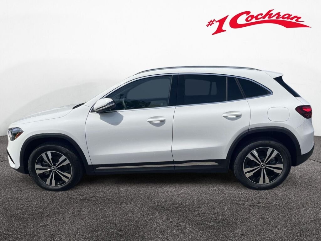 New 2026 Polar White Mercedes-Benz GLA 250 image 10