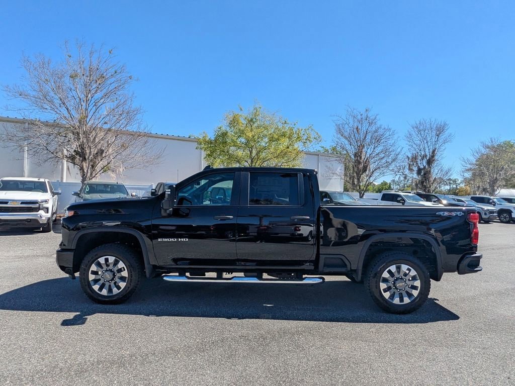 2026 Chevrolet Silverado 2500 HD Custom - Photo 6