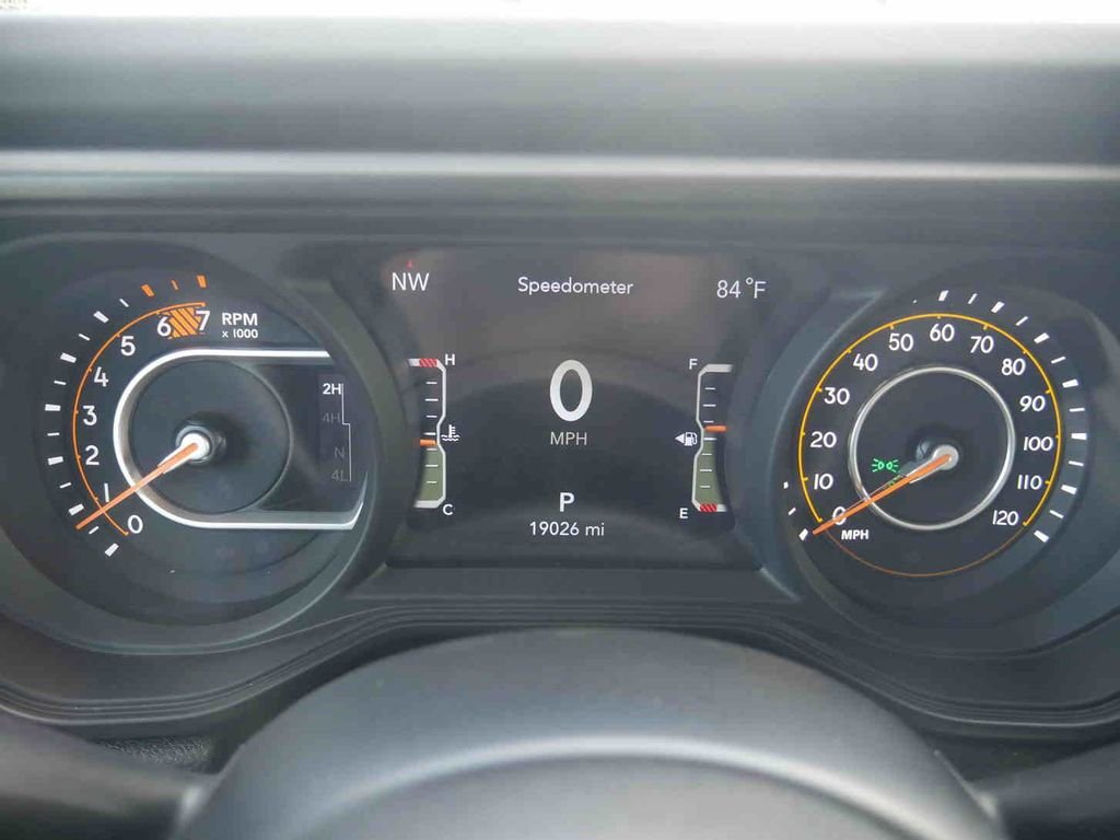 Used 2025 Gray Jeep Rubicon image 41