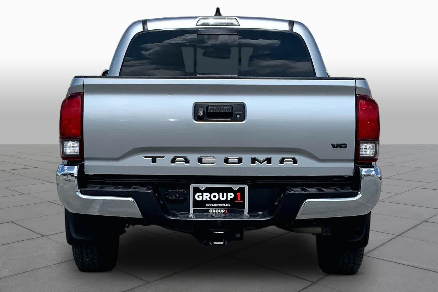 Used 2022 Celestial Silver Metallic Toyota SR5 image 5