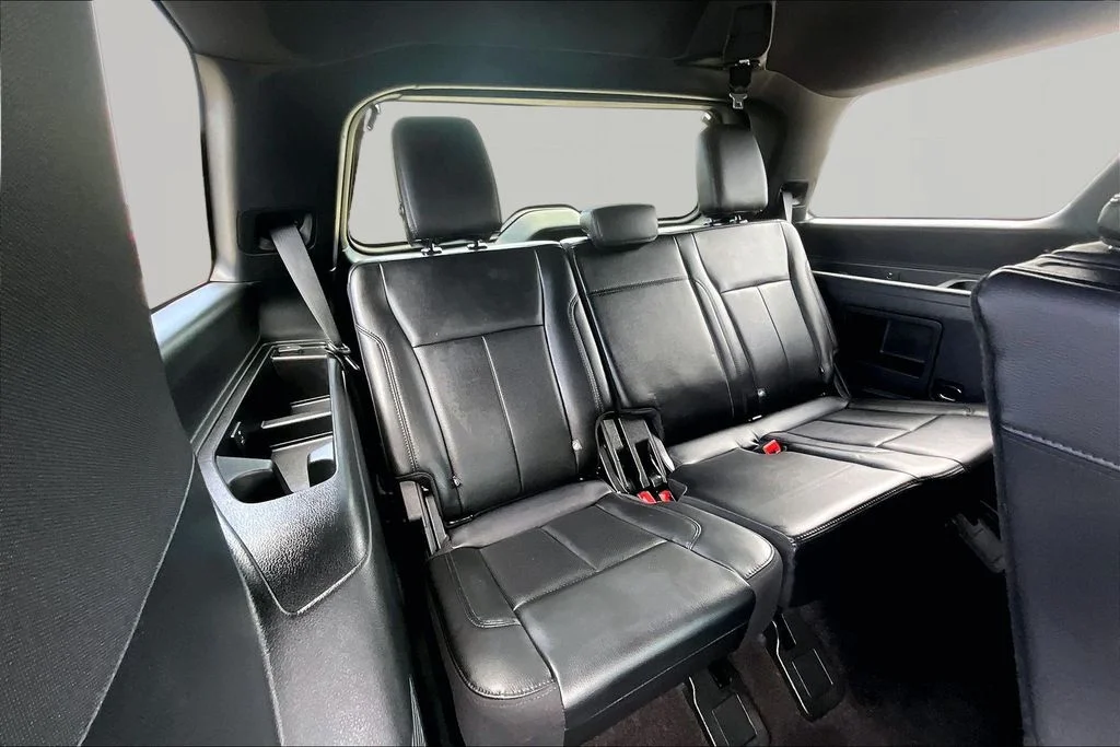 Certified Used 2020 Agate Black Metallic Ford XLT image 28