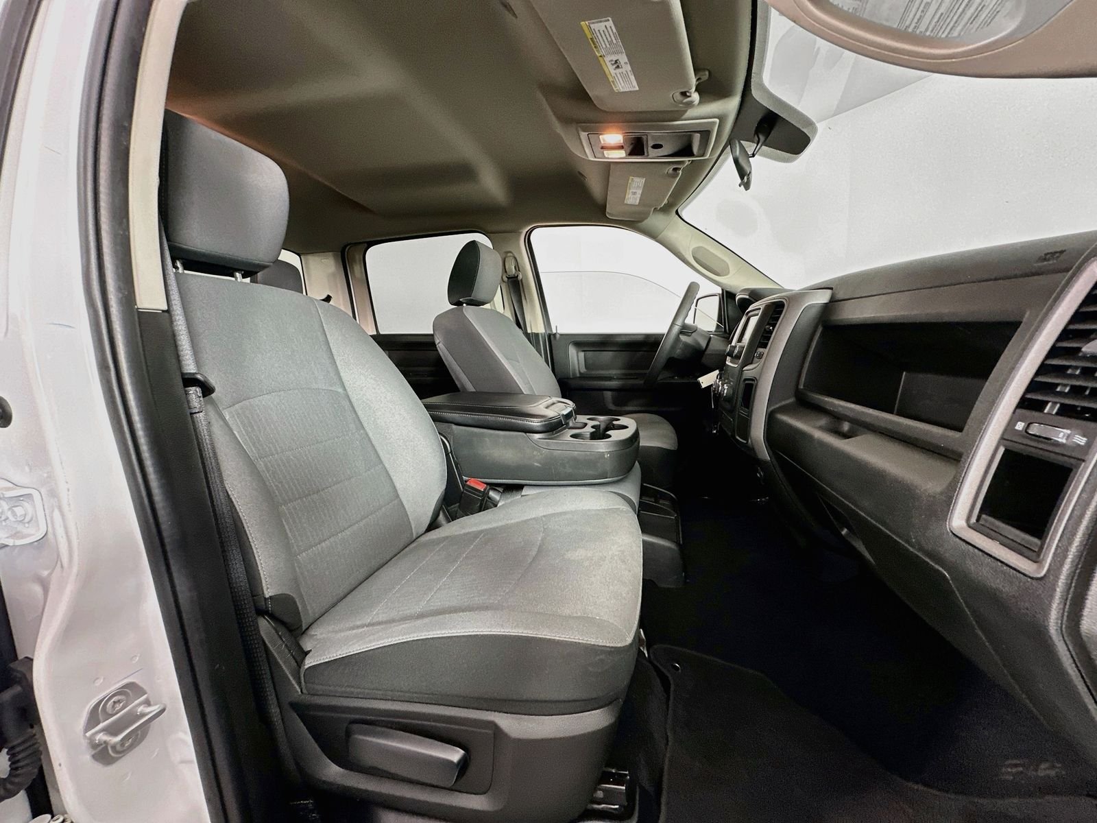 Used 2022 Bright White Clearcoat Ram Tradesman image 27