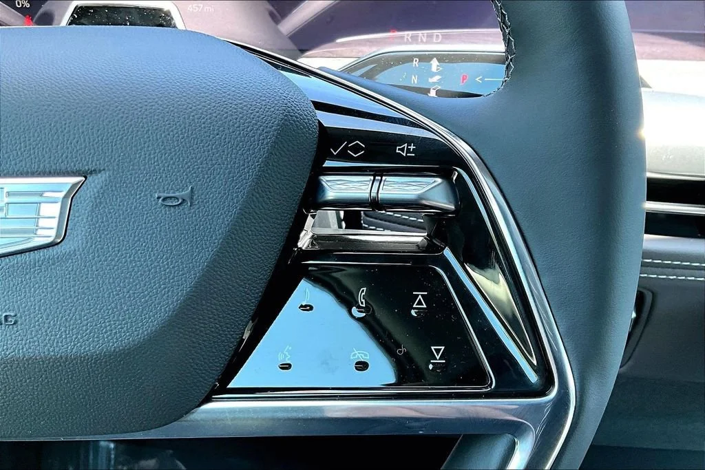 New 2026 Vibrant White Tricoat Cadillac Luxury image 25