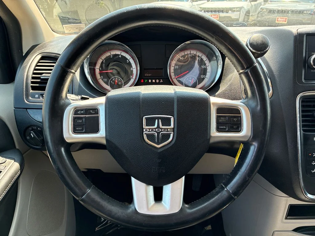 Used 2017 Black Dodge SE image 15