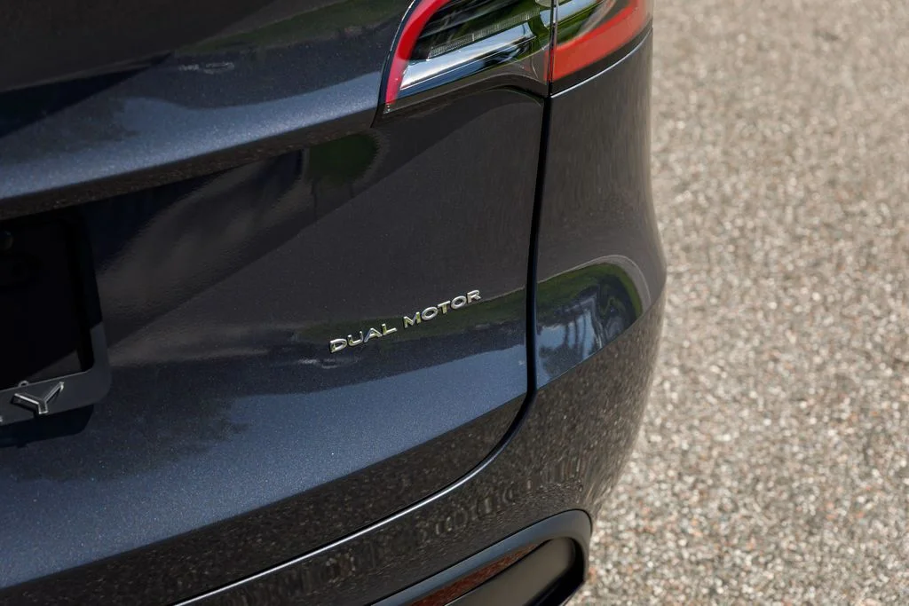 Used 2023  Tesla Long Range image 38
