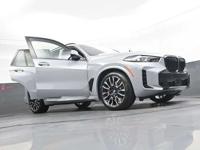 Used 2026 Gray BMW xDrive50e image 44