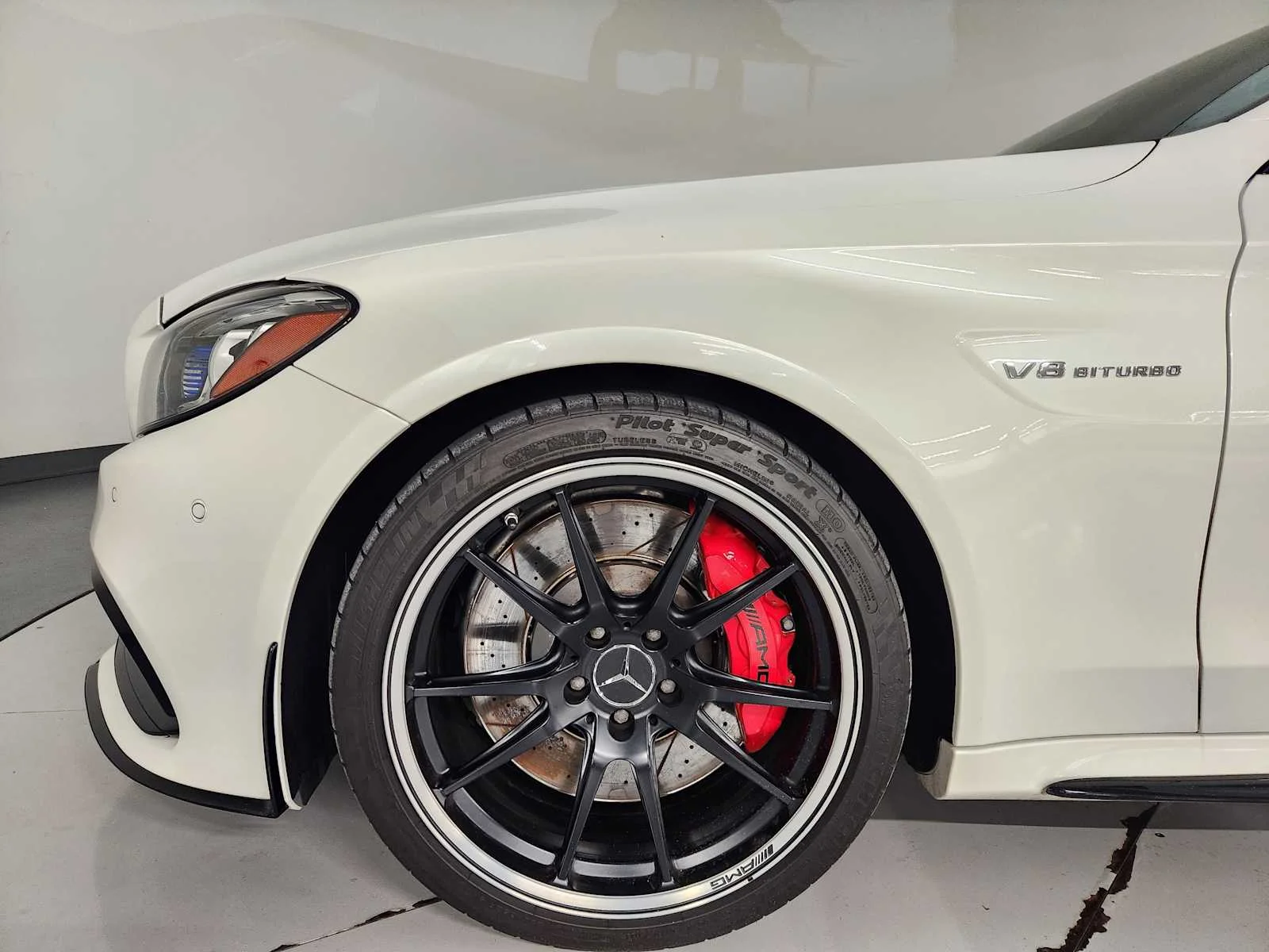 Used 2023 MANUFAKTUR Diamond White Metallic Mercedes-Benz AMG® C 63 S image 17