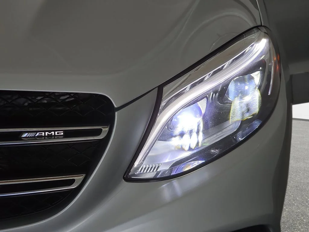 Used 2019  Mercedes-Benz GLE 43 AMG® image 30