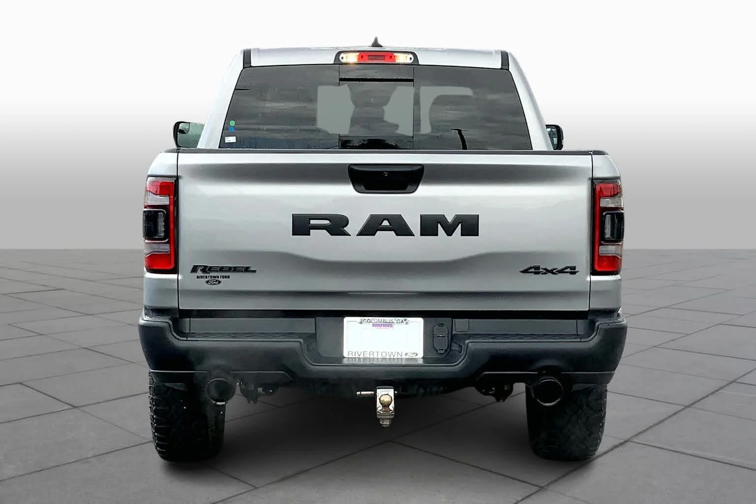 Used 2021 Billet Silver Metallic Clearcoat Ram Rebel image 5